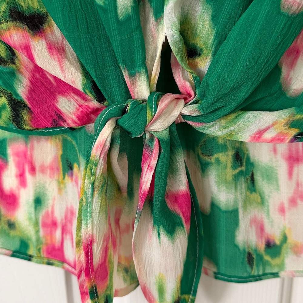 Rose & Olive Green and Pink Floral Blouse - Picture 3 of 4